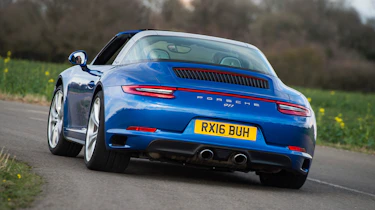 Porsche 911 Targa 2016 UK - rear cornering