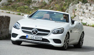 Mercedes SLC roadster 2016 - front cornering