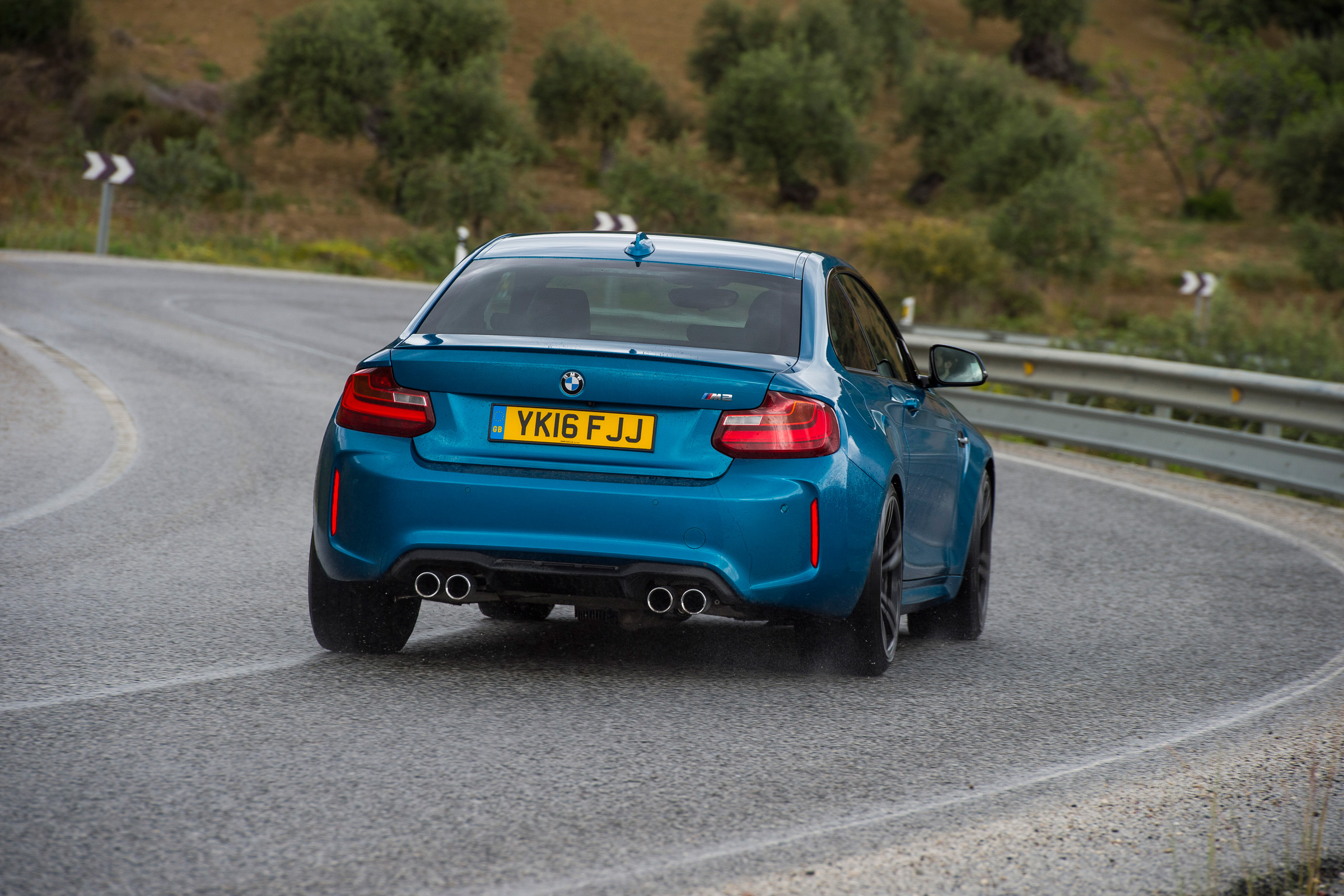New BMW M2 Coupe UK - rear cornering
