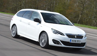 Peugeot 308 SW - front