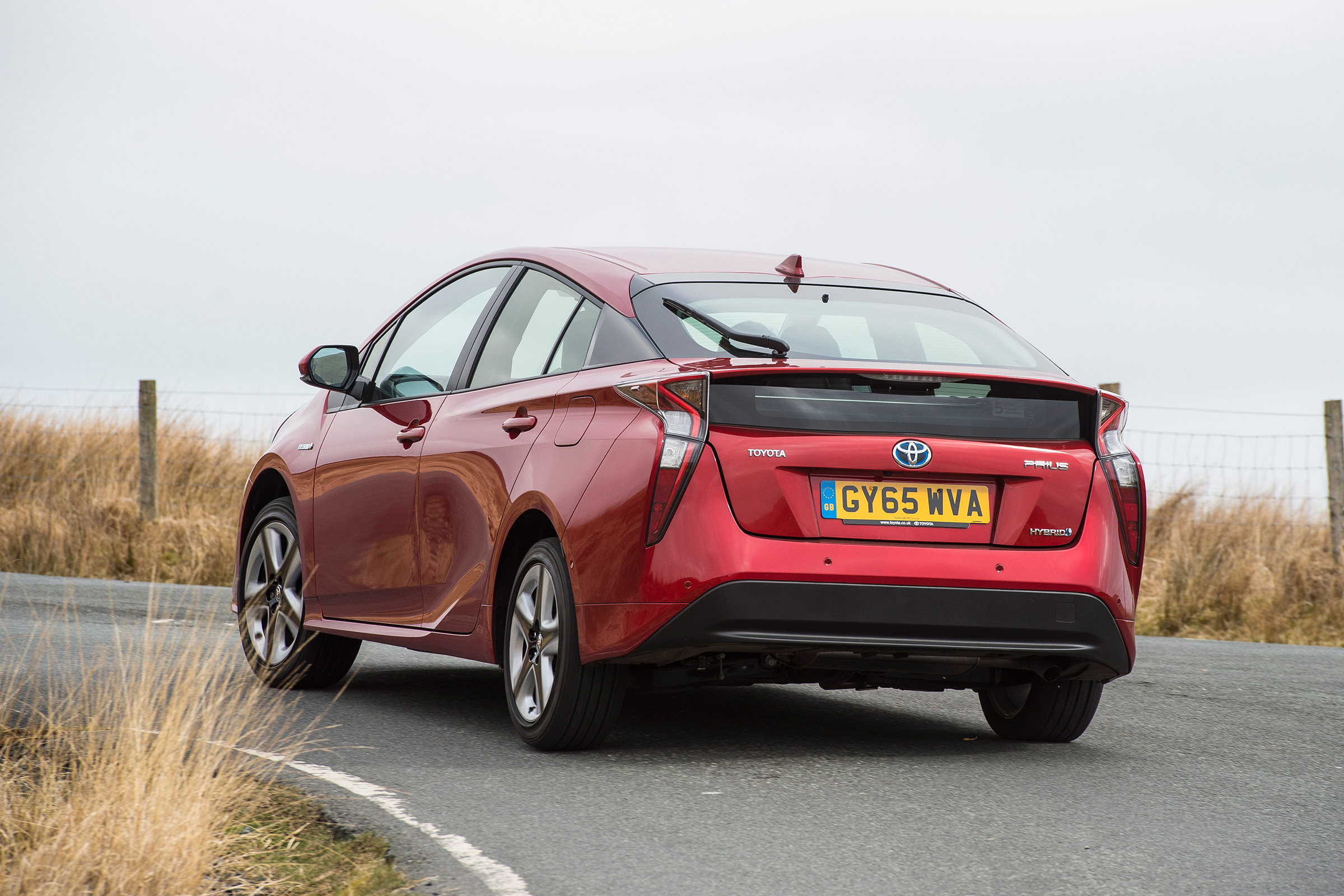Toyota Prius - rear cornering
