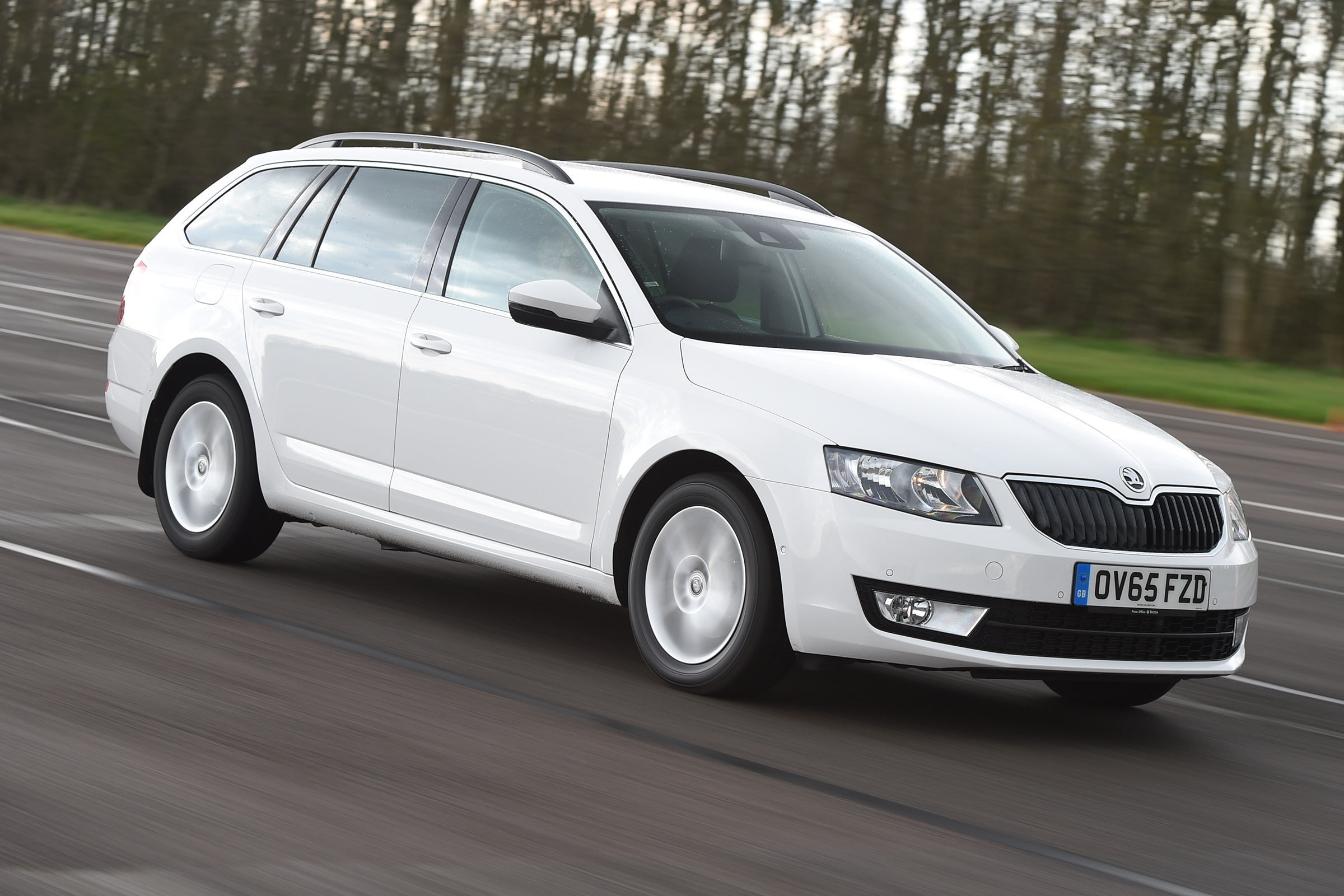 Skoda Octavia Estate - front