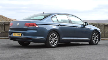 Volkswagen Passat - rear static
