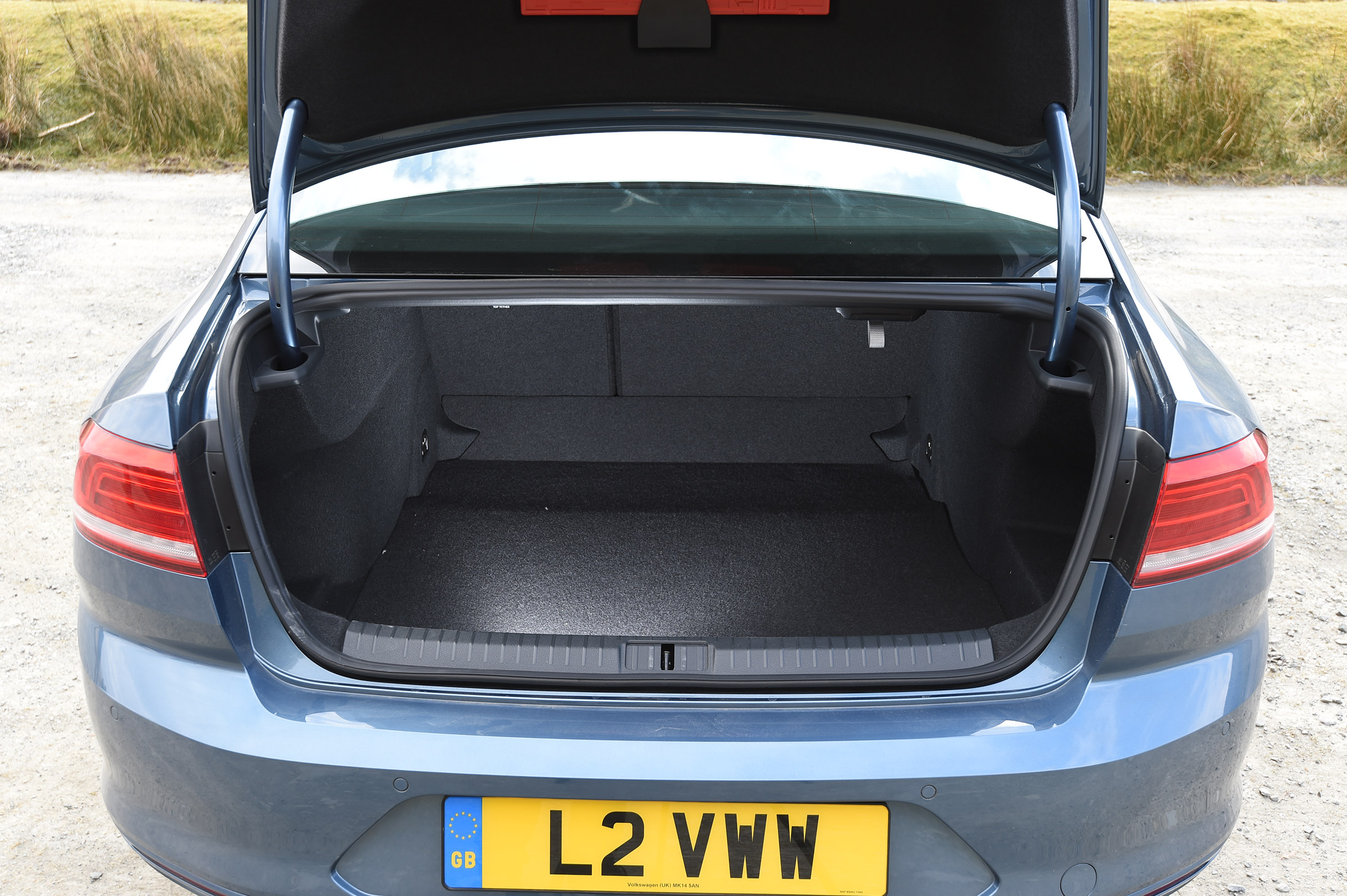 Volkswagen Passat - boot