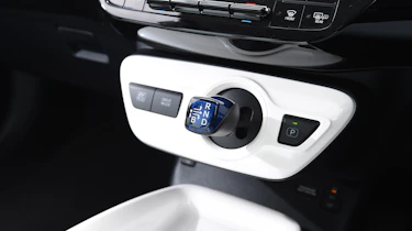 Toyota Prius - centre console