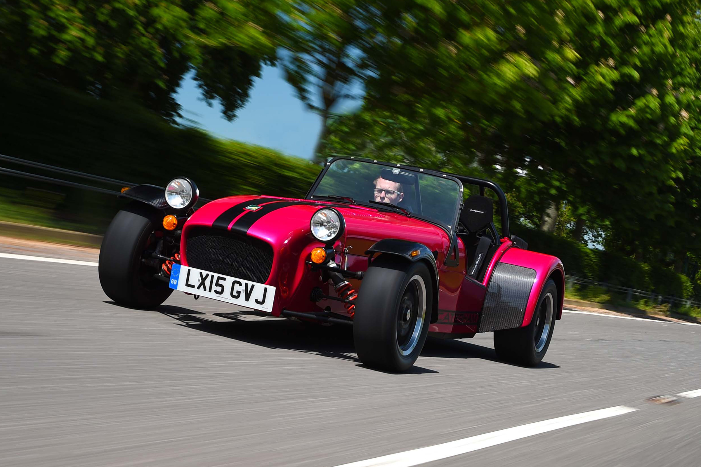 Caterham Seven 420R - front tracking