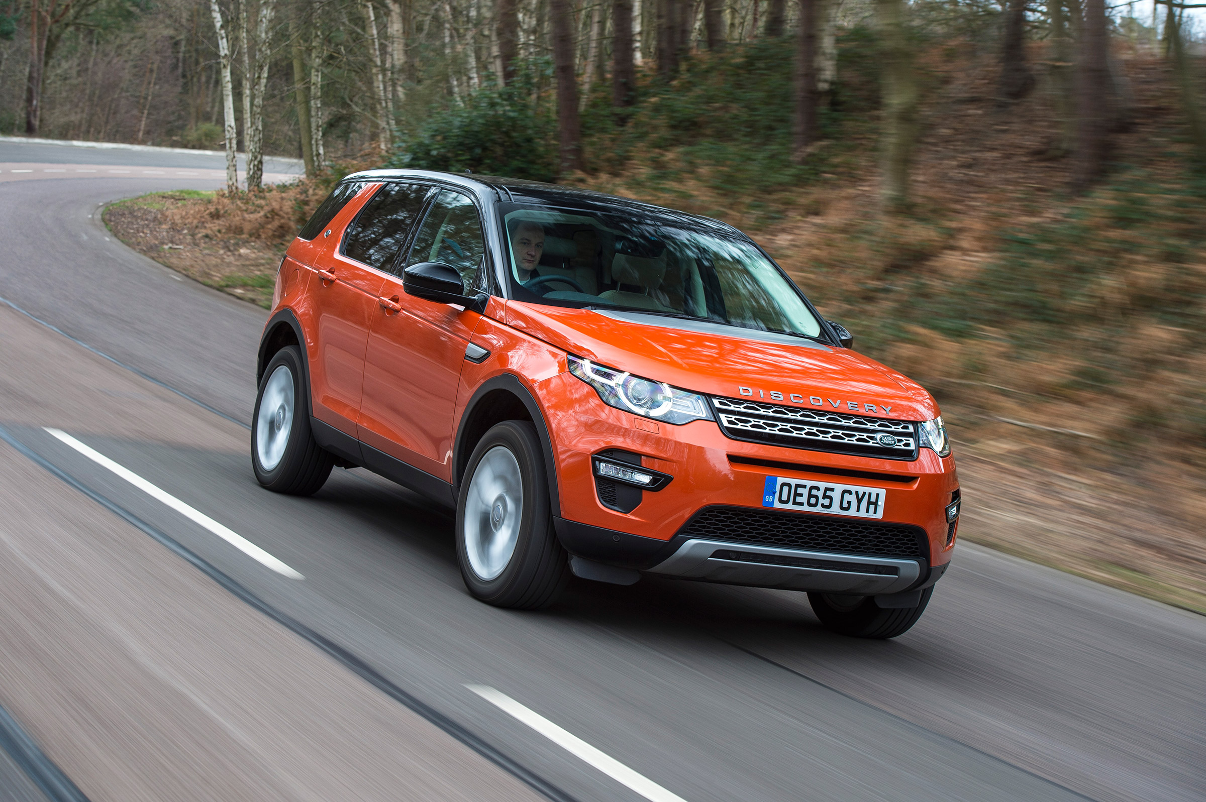 Land Rover Discovery Sport long-term - front tracking