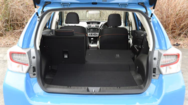 Subaru XV - boot