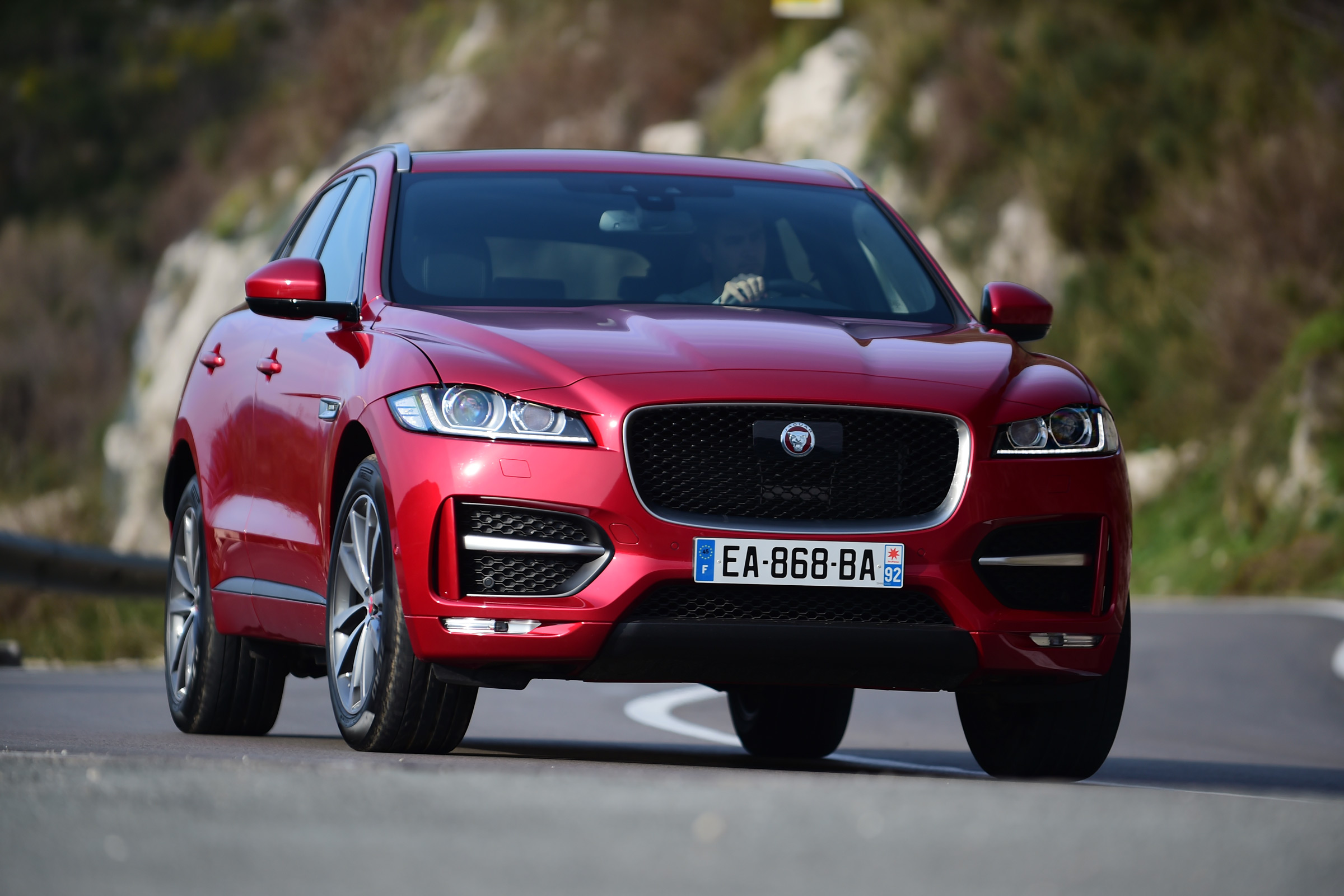 Jaguar F-Pace first drive - front cornering 2