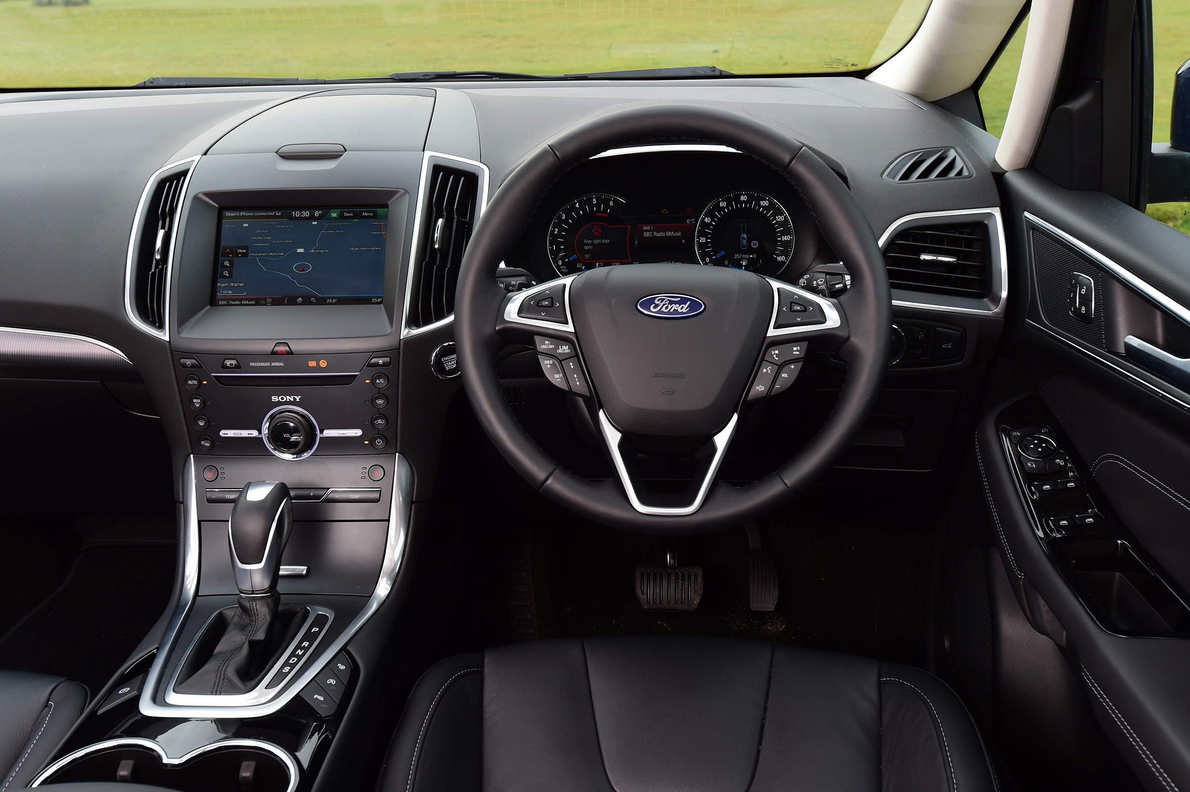 Ford S-MAX long-term - interior