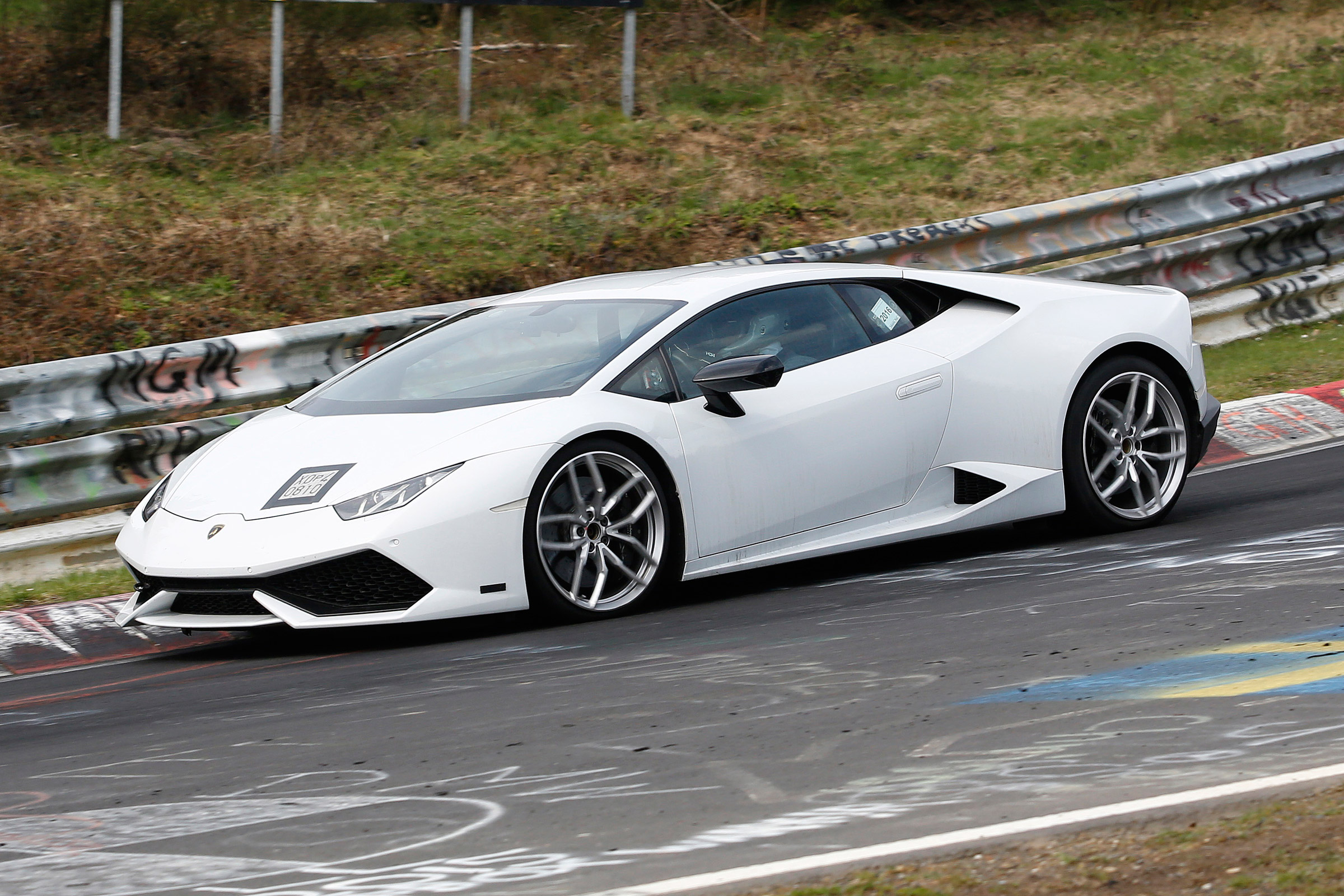 Lamborghini Huracan Superleggera spied 4