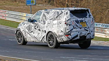2017 Land Rover Discovery 'Ring side rear
