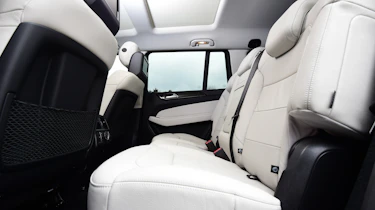 Mercedes GLS 350d AMG 2016 - rear seats