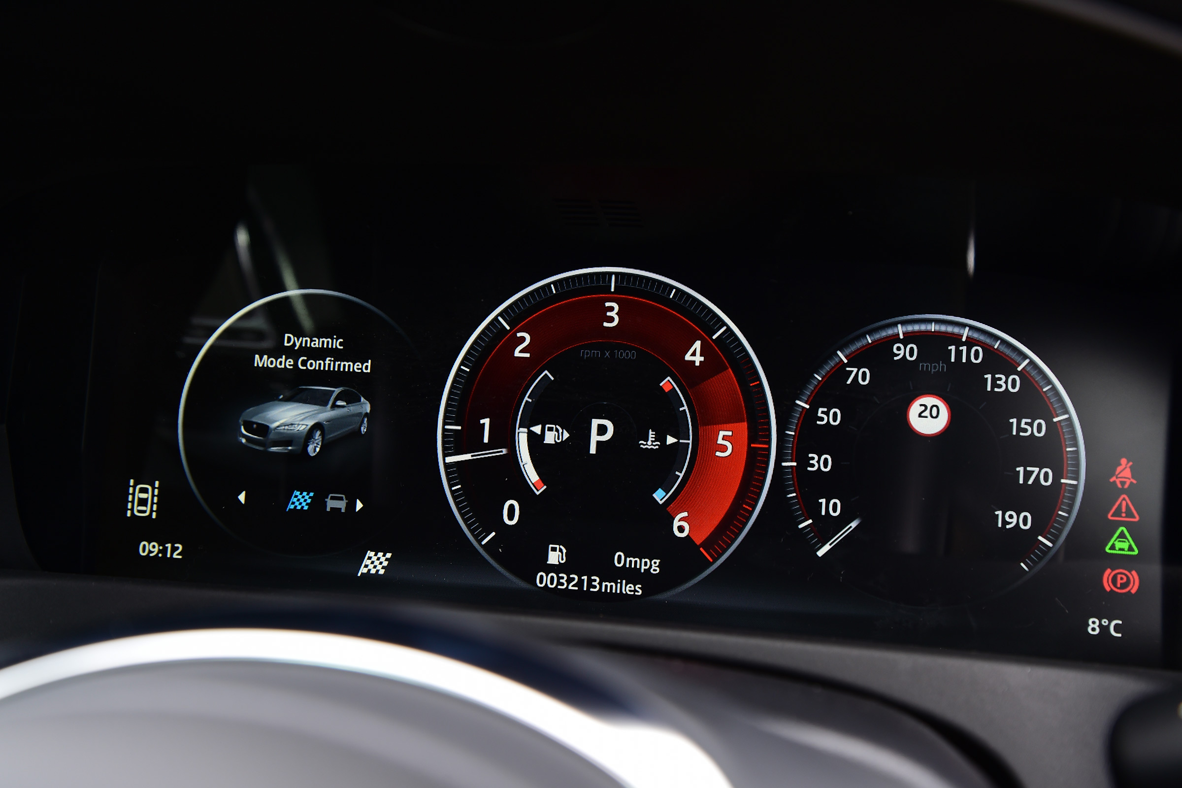 Jaguar XF 2016 - instruments