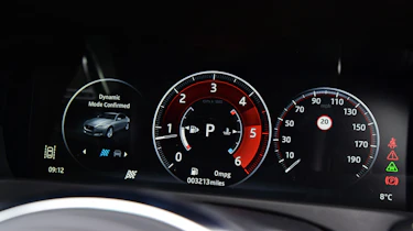Jaguar XF 2016 - instruments