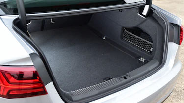 Audi A6 2016 - boot space