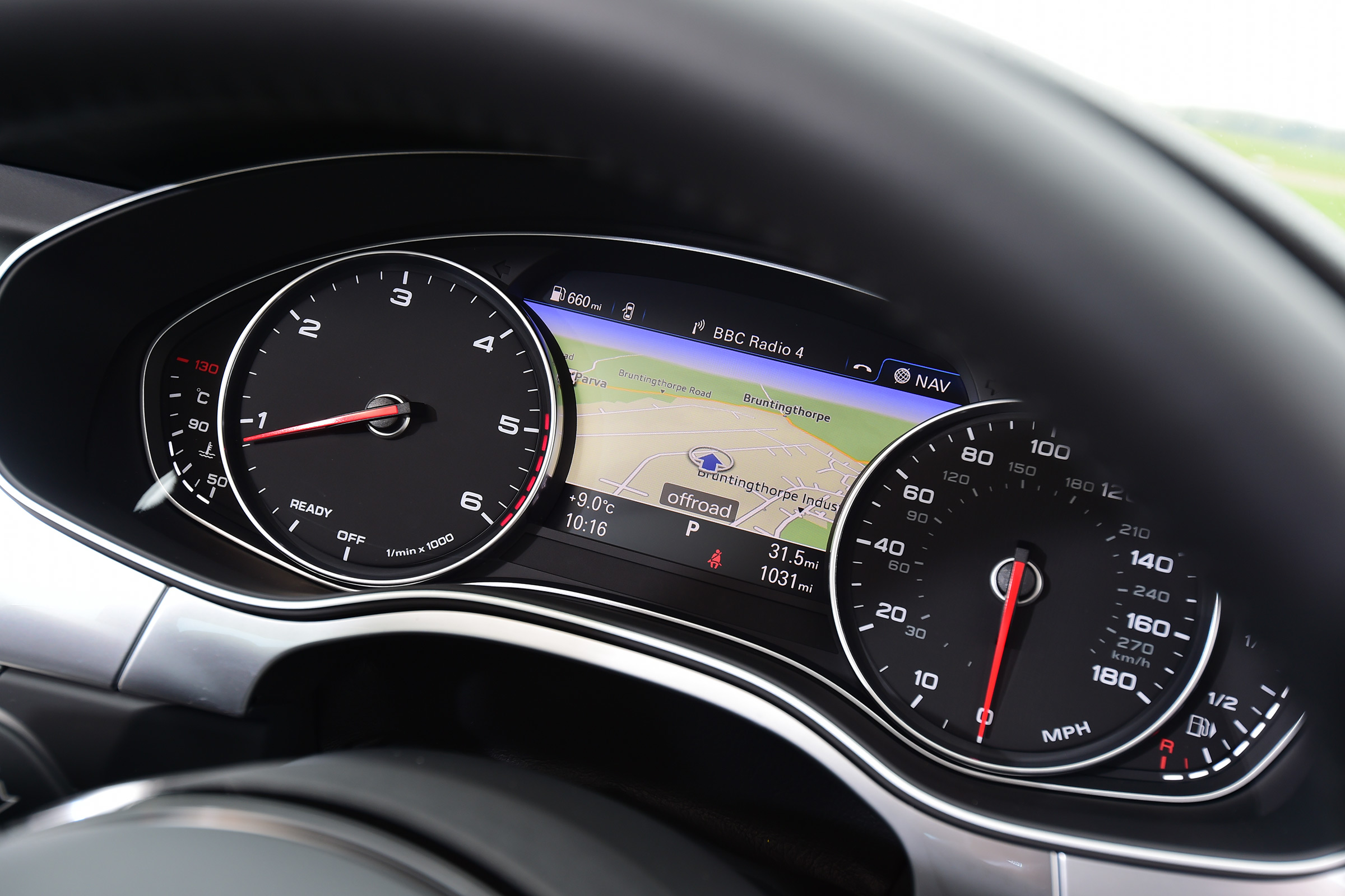 Audi A6 2016 - instruments