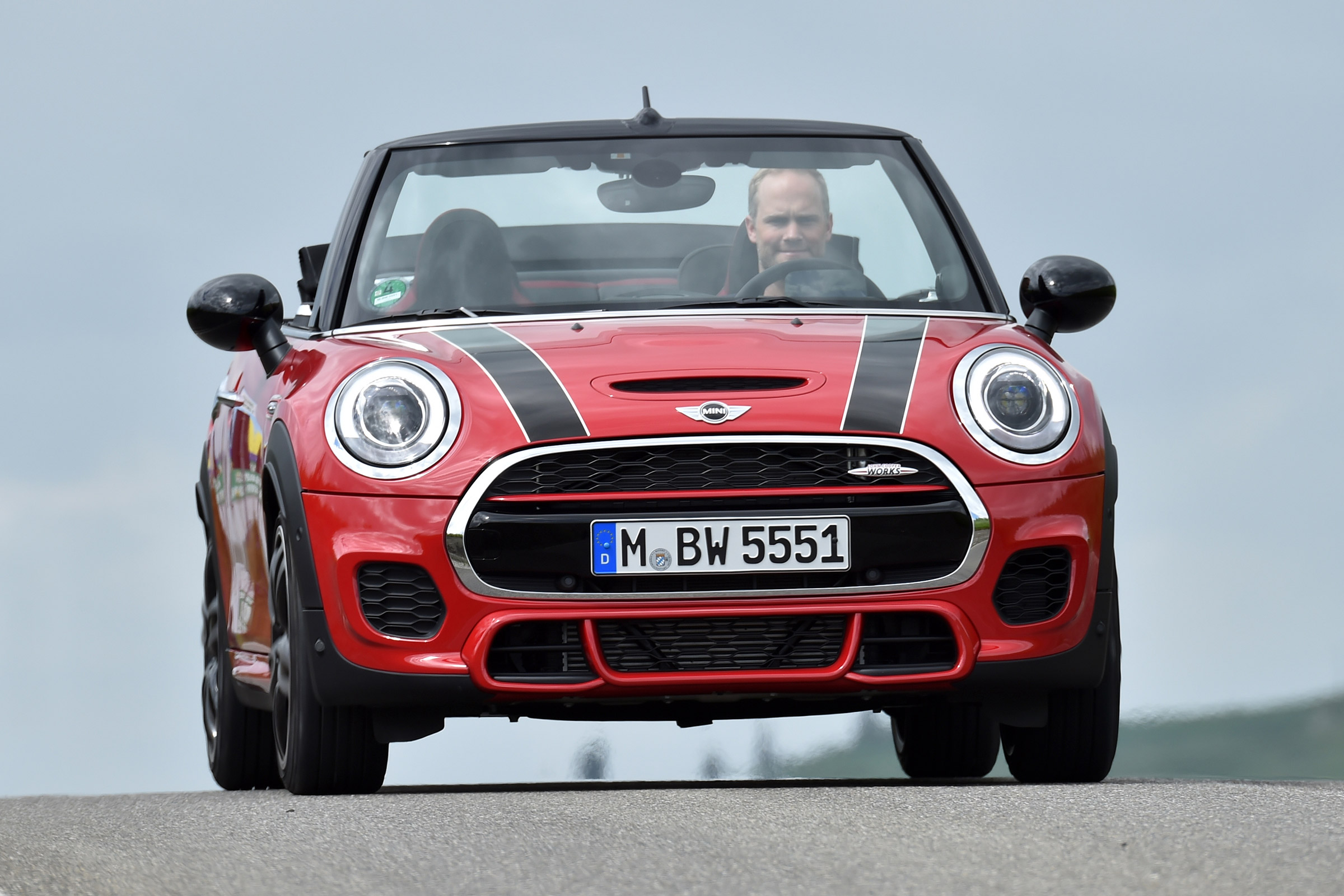 MINI JCW Convertible - full front action
