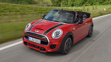MINI JCW Convertible - front above