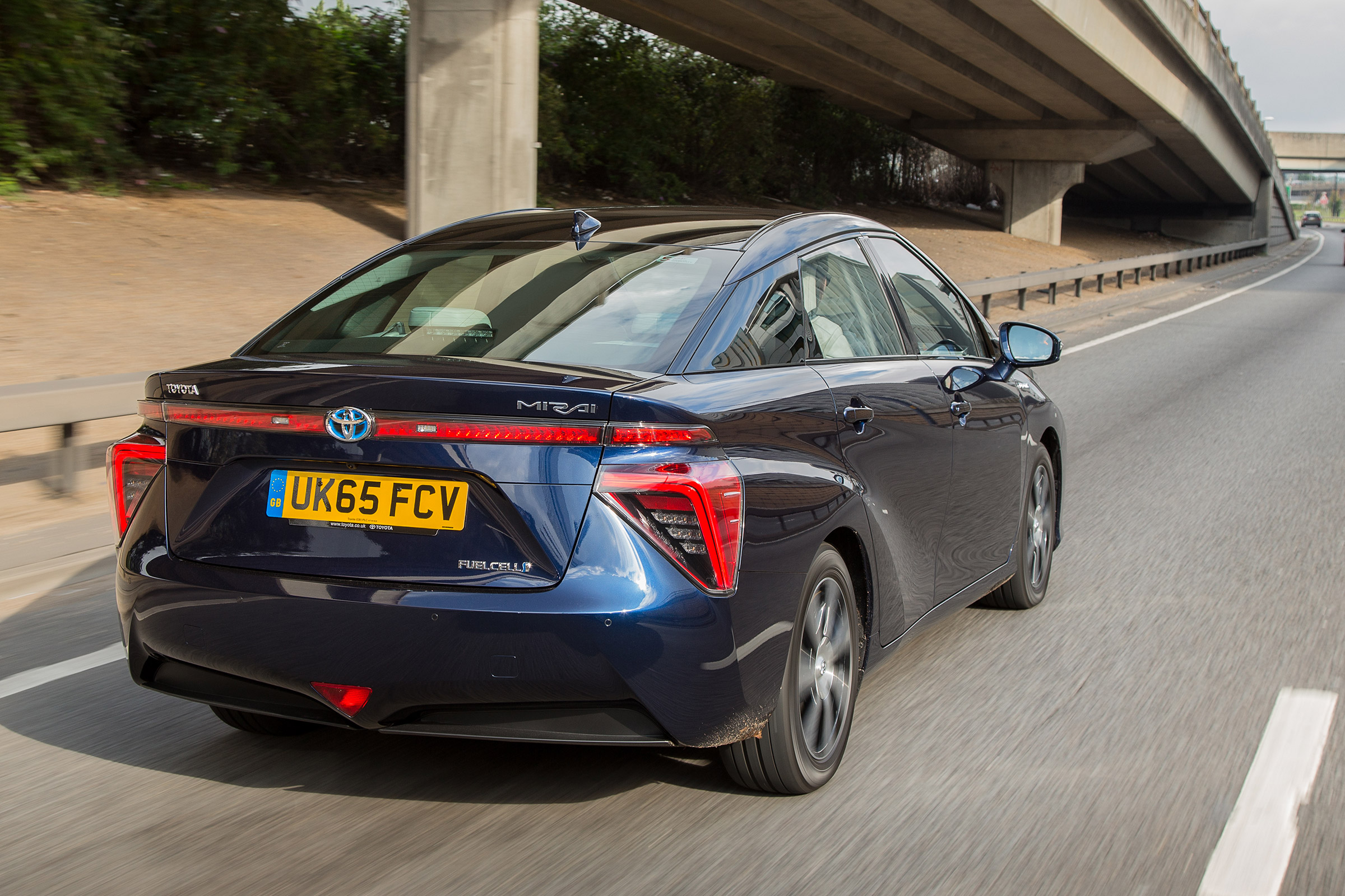Toyota Mirai - rear