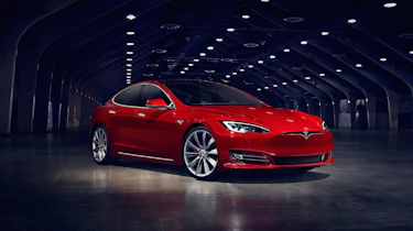 Tesla Model S 2016 facelift front far