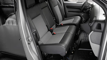 Peugeot Expert - interior