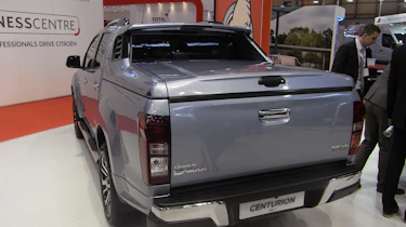 Isuzu D-Max Centurion - show rear