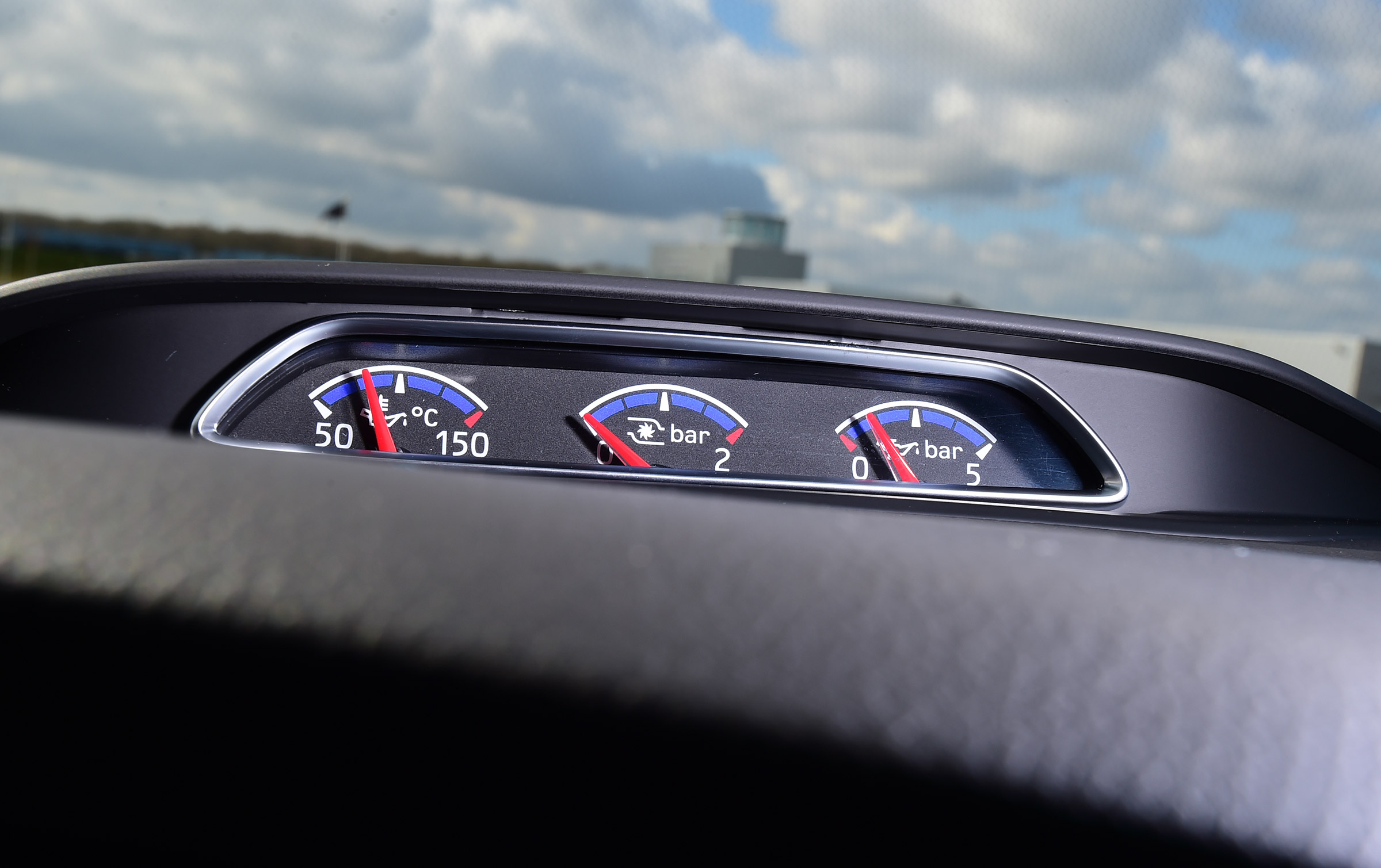 Ford Focus RS first UK drive - gauges