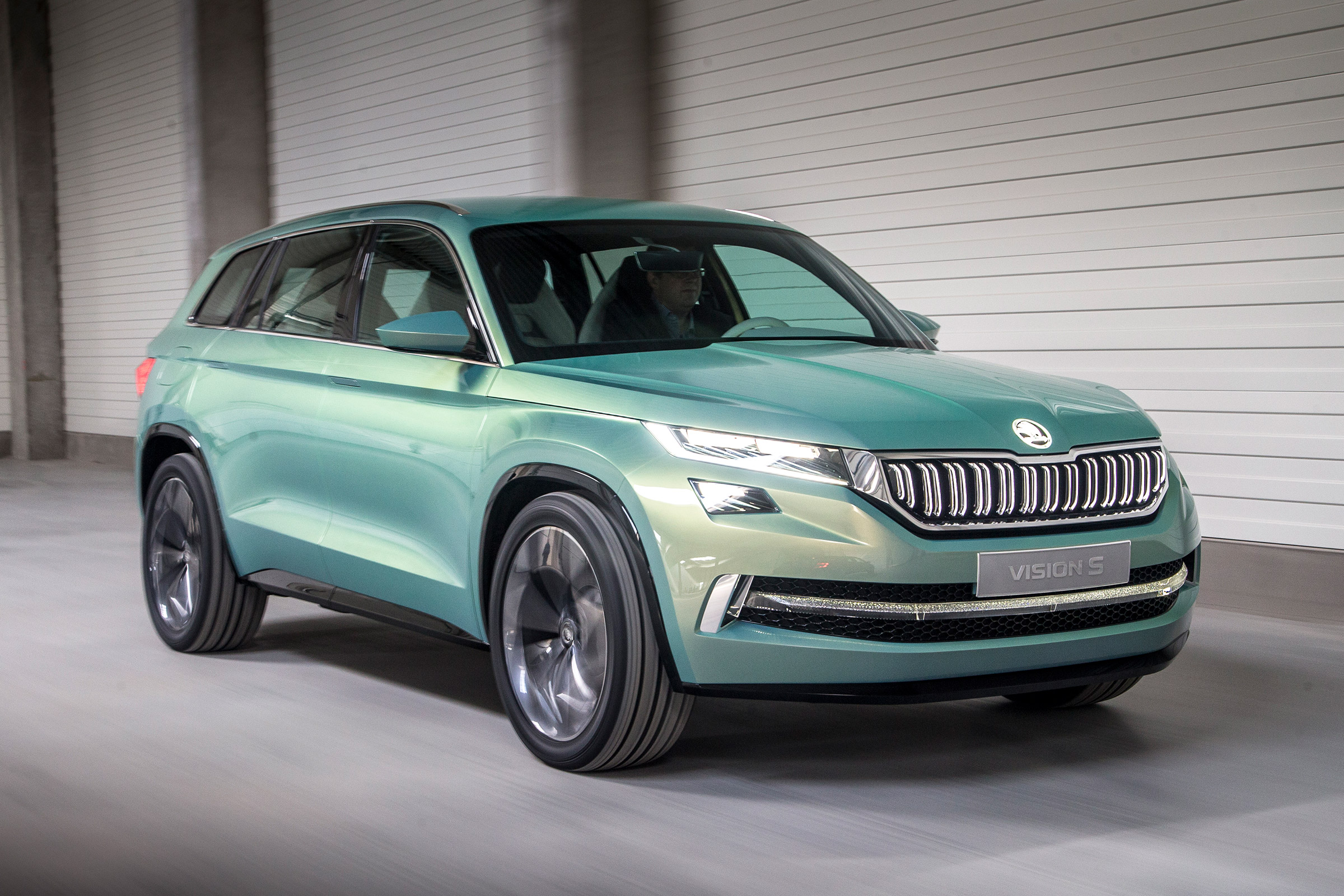 Skoda VisionS concept - front