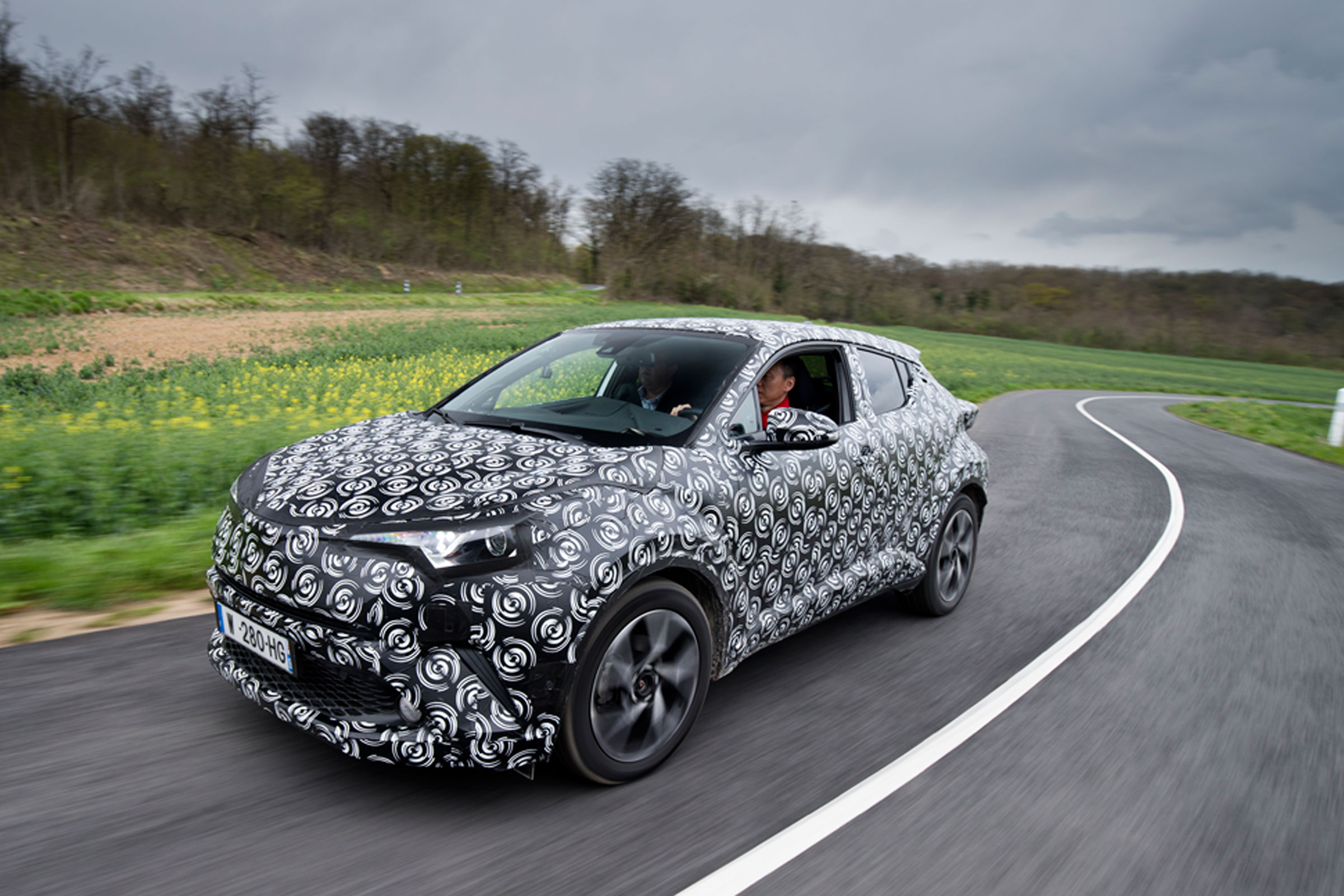 Toyota C-HR ride corner