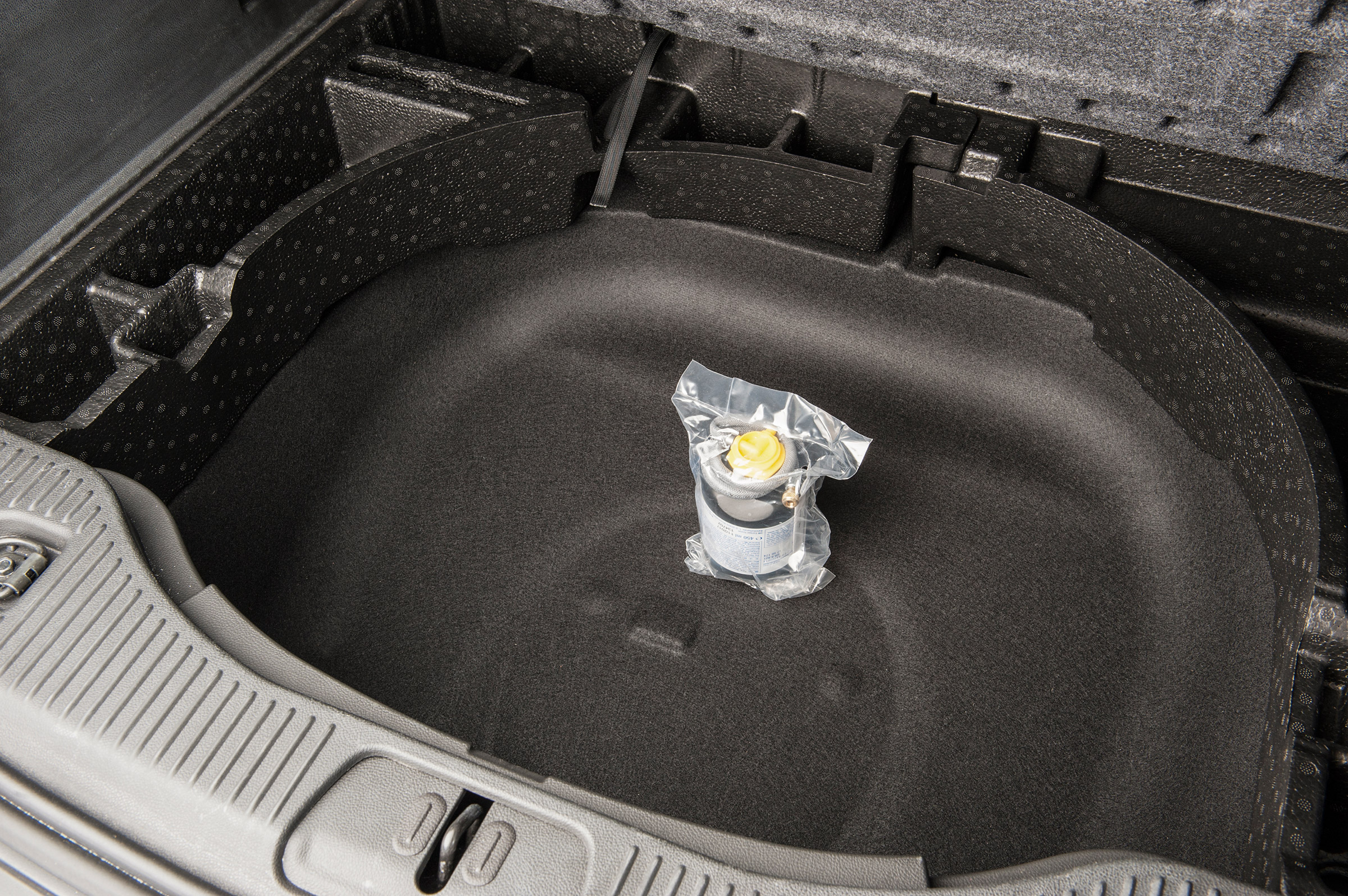 Used Vauxhall Mokka - spare wheel