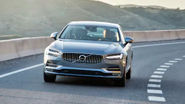 Volvo S90 saloon 2016 - front cornering