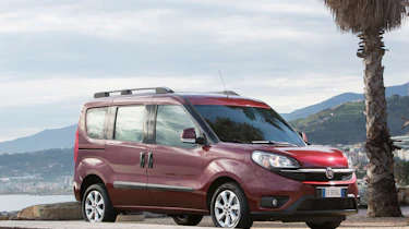 Fiat Doblo - side static