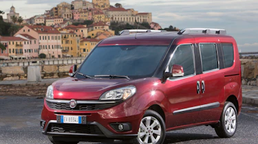 Fiat Doblo 2015 - front static