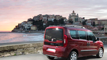 Fiat Doblo 2015 - rear static
