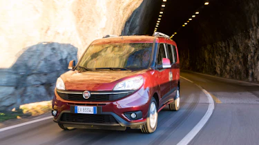 Fiat Doblo 2015 - tracking