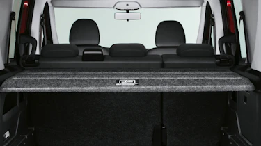 Fiat Doblo 2015 - boot 2