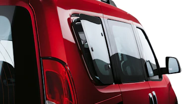 Fiat Doblo 2015 - rear window
