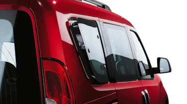 Fiat Doblo - window