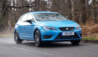 SEAT Leon Cupra 290 2016 UK - front tracking 2