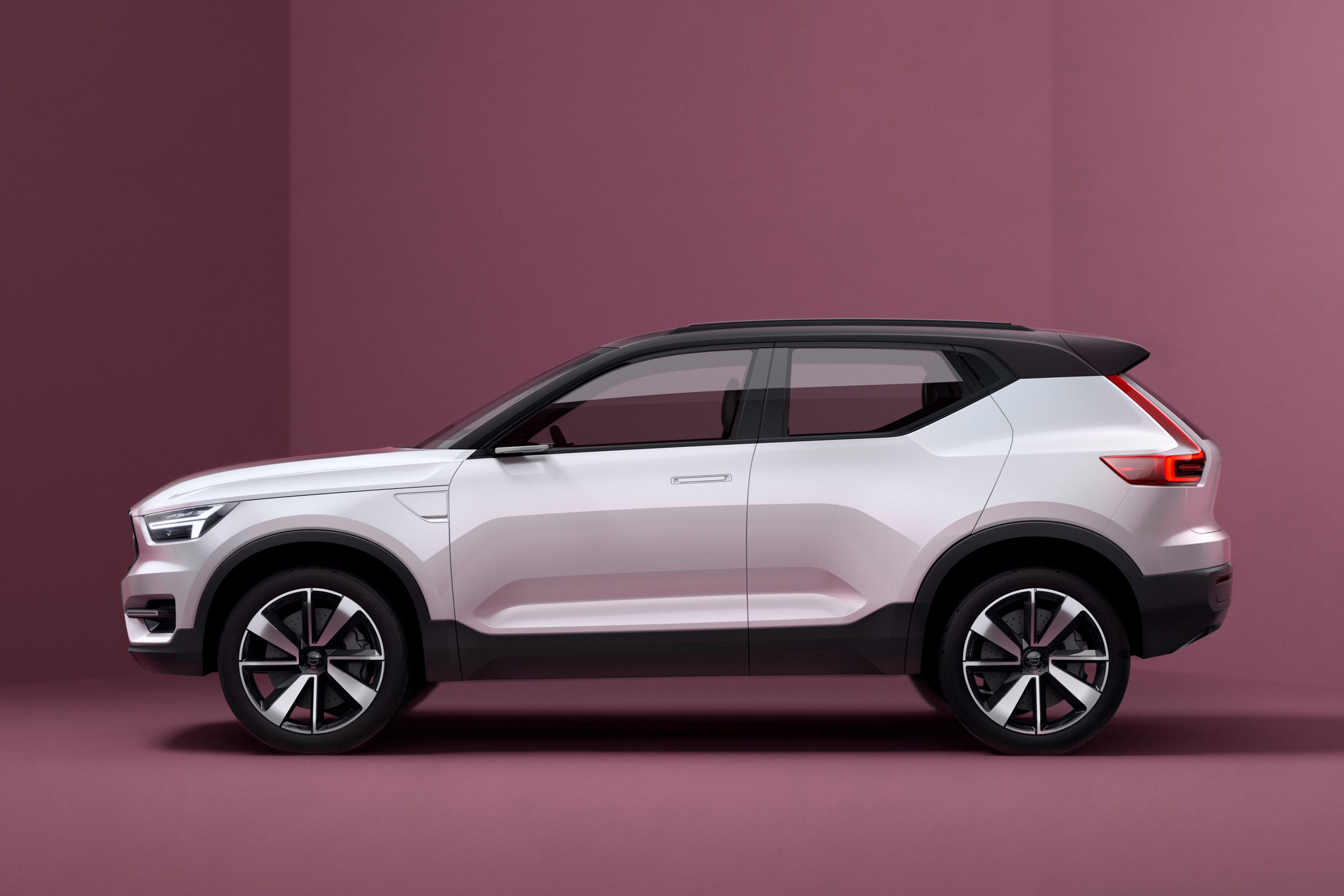 Volvo 40.1 Concept (Volvo XC40) - side