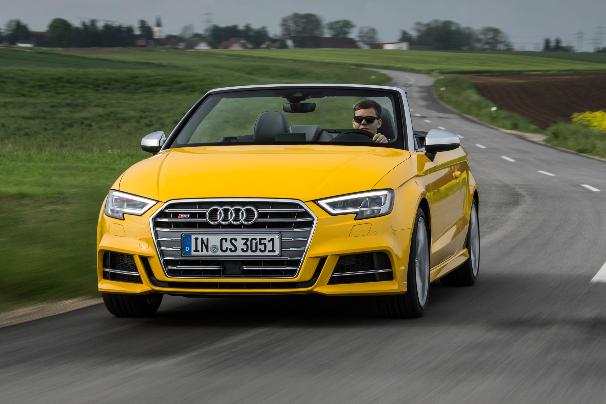 Audi S3 Cabriolet 2016 - front tracking