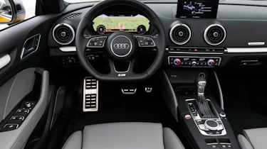 Audi S3 Cabriolet 2016 - interior