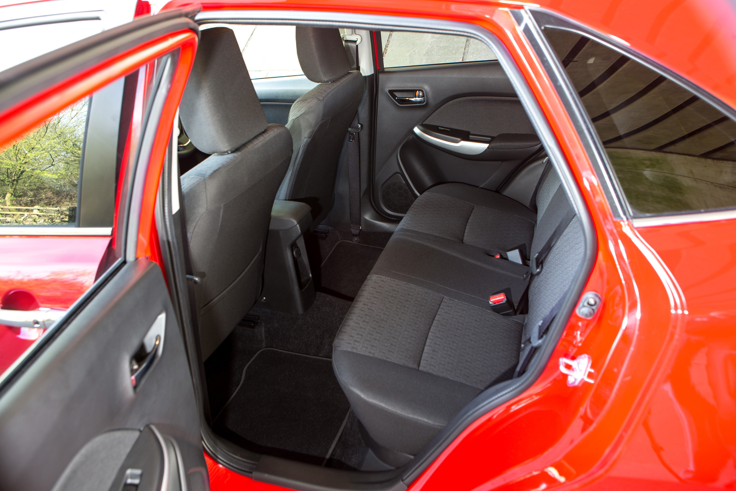 Suzuki Baleno SVHS mild hybrid - rear seats