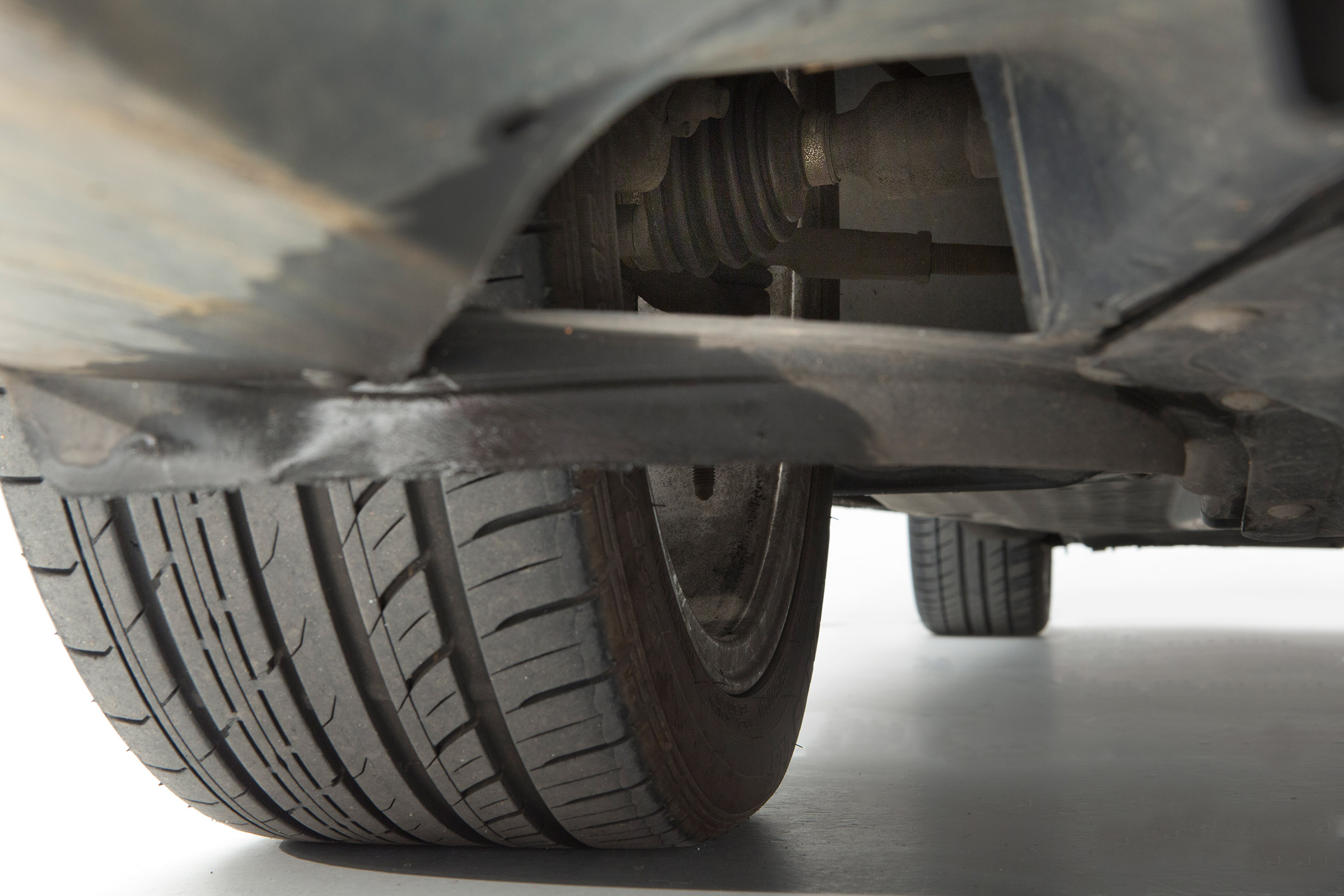 Volkswagen Golf Mk5 (used) - suspension