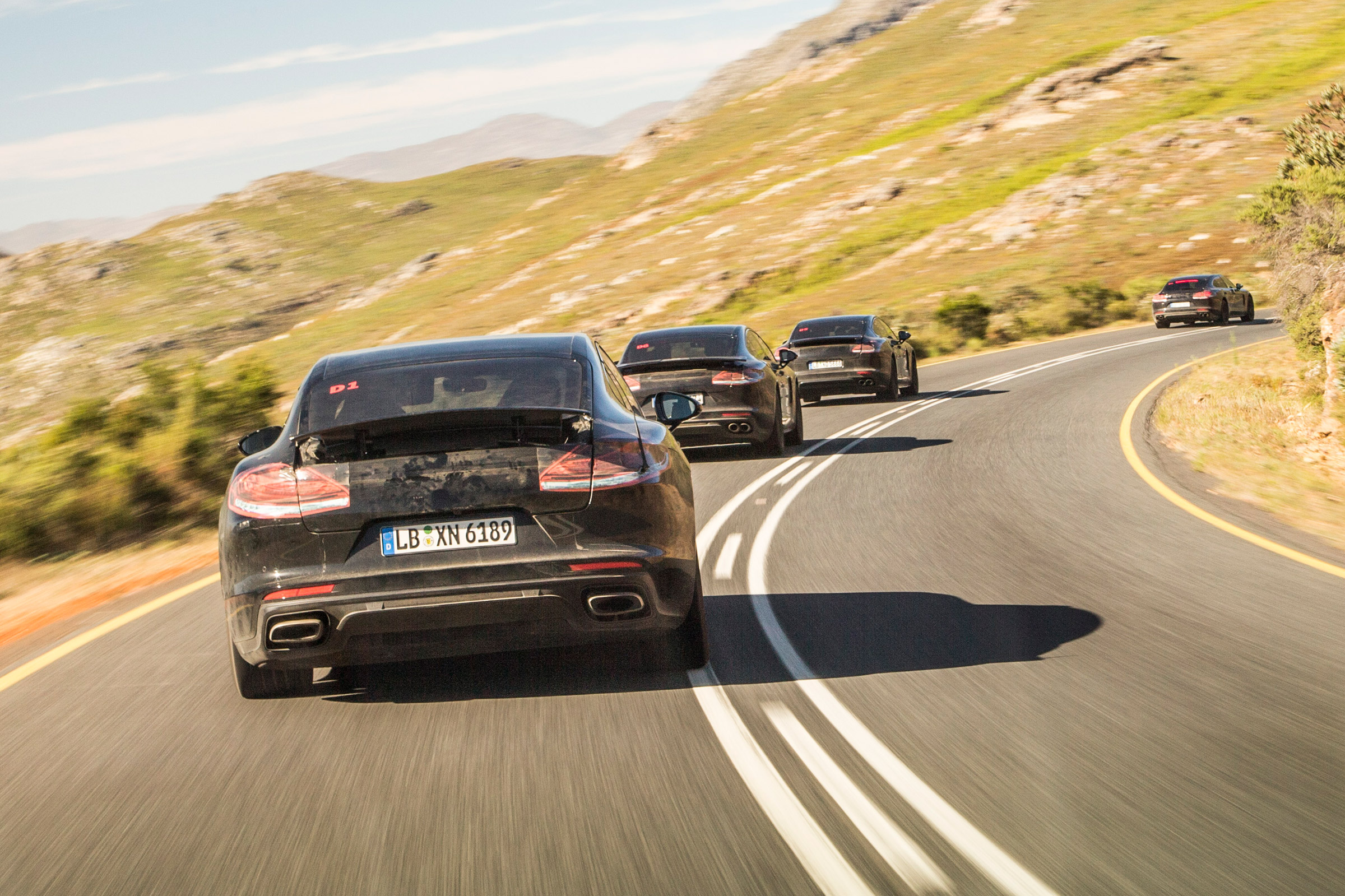 Porsche Panamera ride - convoy panning
