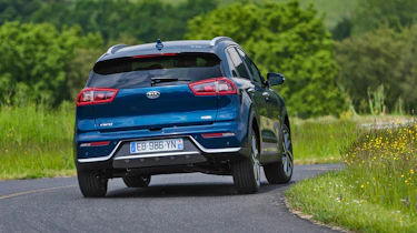 Kia Niro - rear cornering