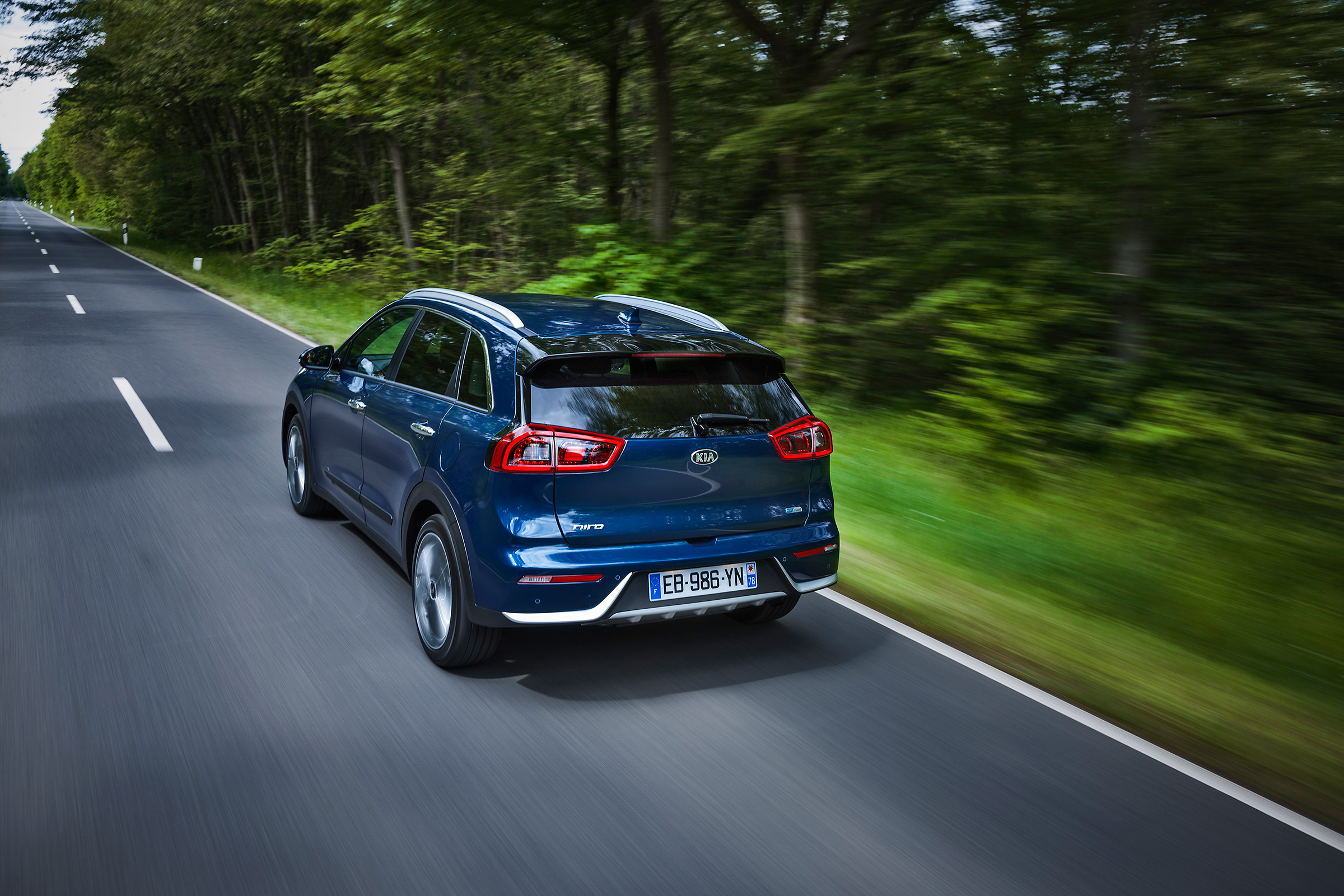 Kia Niro - rear action