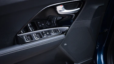 Kia Niro - door detail