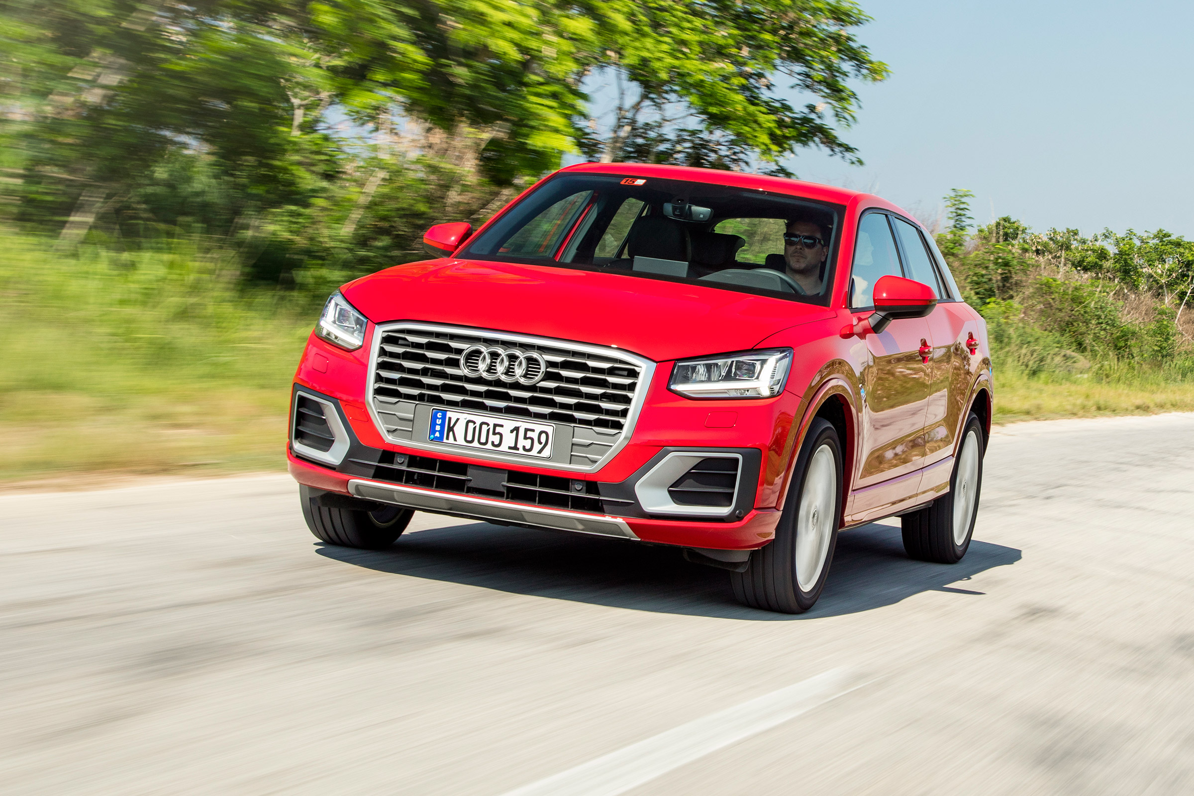 Audi Q2 - front action detail